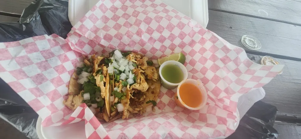 Soft Flour Chicken Fajita Taco and Soft Corn Chicken Fajita Taco